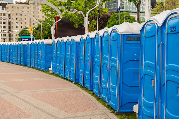 Best Portable Restroom Setup and Delivery  in Ntgomery City, MO